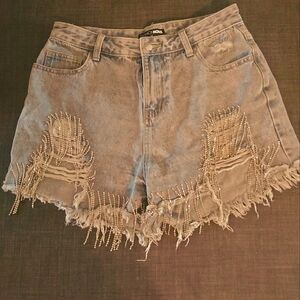Fashion Nova Bling jean shorts M